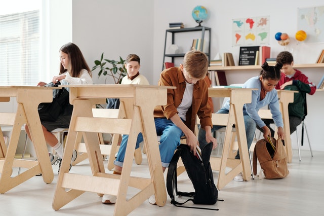 学校法制工作学期总结(学校法制工作学期总结怎么写)